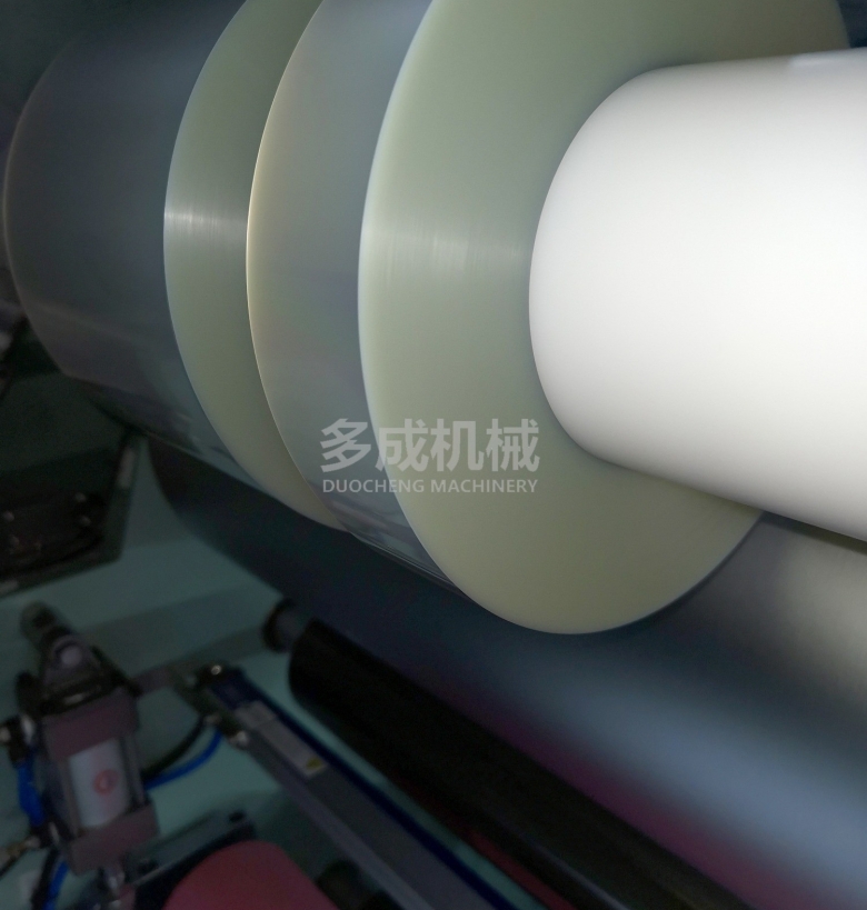 DC－SLM－1550光學薄膜分切機